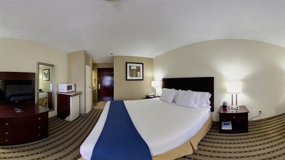 Best Western Butner Creedmoor Inn Exteriér fotografie
